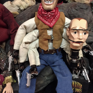 Six shooter – Puppet Master vs Demonic Toys (2004)