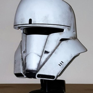 ANOVOS R1 Tank Pilot Helmet – Rogue One: A Star Wars Story (2016)
