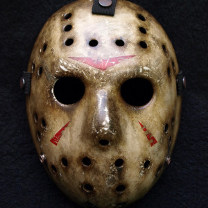 Prop Replica Hockey Mask – Friday the 13th (2009)