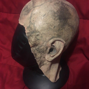 Strigoi screen worn hood – The Strain (2014)