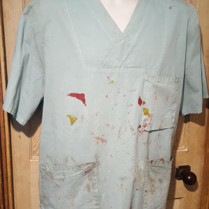 Cactus Bill's (Paul Rudd) Basement Surgery Scrubs – Mute (2018)