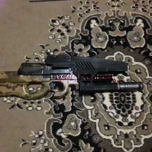P90 SWAT Guard Gun Frame – Underworld: Awakening (2012)