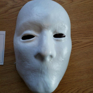 Screen Worn White Mask – Hell Fest (2018)