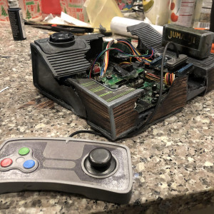 Jumanji game console replica – Jumanji: The Next Level (2019)