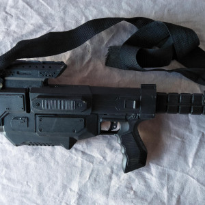 Background Rubber "Sonic" Weapon – Terra Nova (2011)
