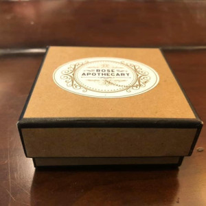 Rose Apothecary Jewelry Box – Schitt's Creek (2015)