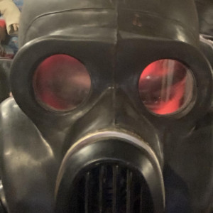 Gas mask worn by Camilla – The Girl in the Spider's Web (2018)