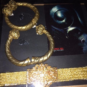 Ape jewelry – Planet of the Apes (2001)