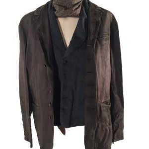 Joe Gage/Grouch Douglass (Michael Madsen) hero jacket, vest and bandana – The Hateful Eight (2015)