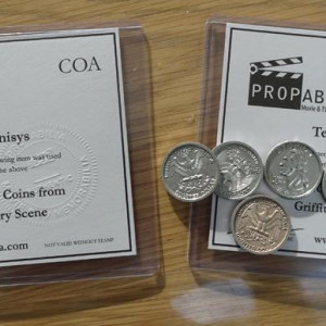 T-800 vs T-800 Griffith Observatory coins – Terminator Genisys (2015)