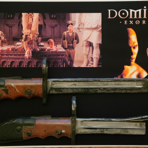 Production Used Knives – Dominion: Prequel to the Exorcist (2005)