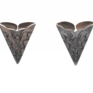 Jesse Custer’s Screen Used Collar Tips – Preacher (2016)