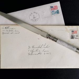 Hannibal Lecter's screen used stunt letter opener and prop envelopes – Red Dragon (2002)