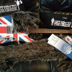 Aldous Snows guitar – Get Him to the Greek (2010)