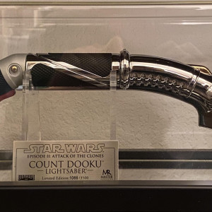 Count Dooku Limited Edition Lightsaber – Star Wars: Episode II - Attack of the Clones (2002)