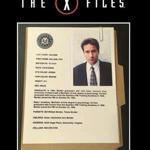 The X-Files Prop Fox Mulders Files – The X-Files (1993)