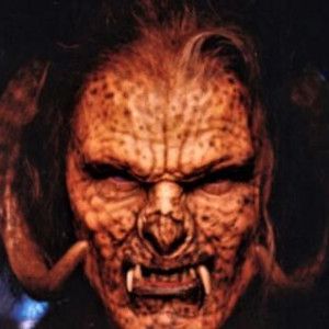 Lagos Battle Axe – Buffy the Vampire Slayer (1997)