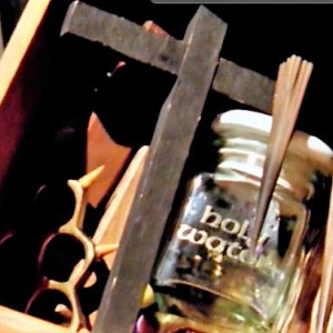 Buffy's Brass Knuckles – Buffy the Vampire Slayer (1997)