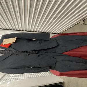 Don Cheadle’s (“Alan”) Hugo Boss costume – Reign Over Me (2007)