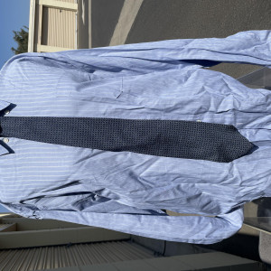 Adam Sandler’s (“Charlie Fineman”) shirt and tie from “Reign over me” Columbia Pictures COA – Reign Over Me (2007)