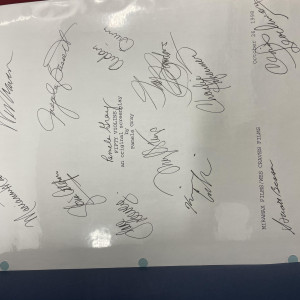 “Music of the Heart” cast signed Script – Music of the Heart (1999)
