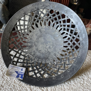 Prop bowl used in “The Scorpion King” – The Scorpion King (2002)