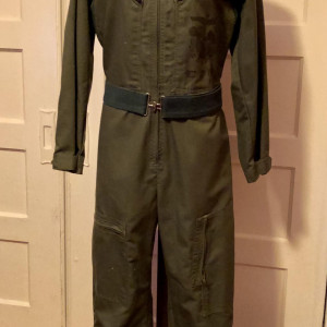 Earth Force Marine Uniform – Babylon 5 (1993)