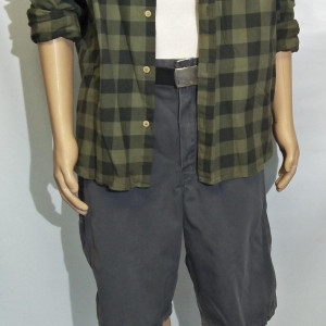 Hero Wardrobe Outfit – Spiderhead (2022)