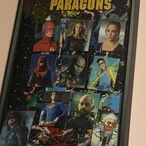 Crisis on Infinite Earth "Paragons" Pitchboard – The Flash (2014)