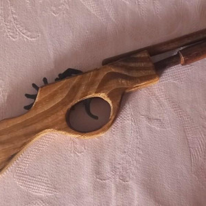 Rubber Band Gun – Arrow (2012)