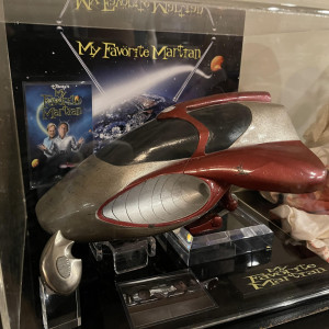 Hero ship and miniaturization fob – My Favorite Martian (1999)