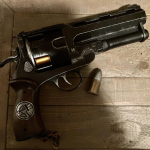 Samaritan Bullet – Hellboy (2004)