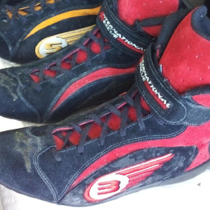 Shoes – Thunderbirds (2004)