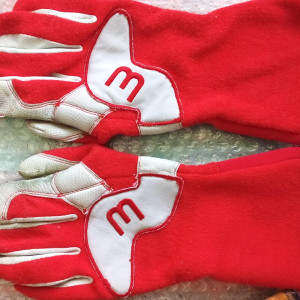 Gloves – Thunderbirds (2004)