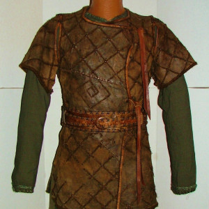 screen worn "Sigurd Ragnarsson" short sleeve Leather Armor tunic – Vikings (2013)