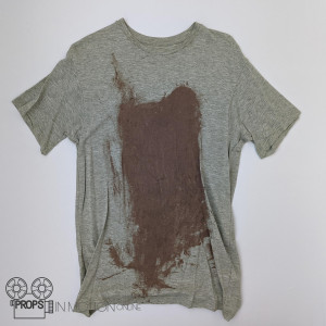 Nick (Joe Thomas) Muddy T-shirt – The Festival (2018)
