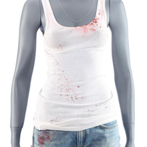Denise (Sarah Dumont) Bloodied Tank and shorts – Scouts Guide to the Zombie Apocalypse (2015)
