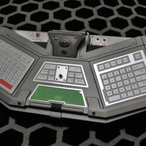 Light up Olduvai Console – Doom (2005)