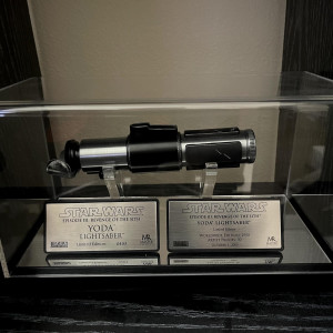 Star Wars Yoda Lightsaber Master Replicas EP3:ROTS Limited Edition 403/2,900 SW-133 – Star Wars: Episode III - Revenge of the Sith (2005)