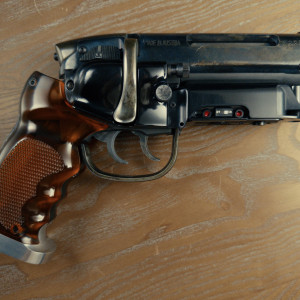 Tomenosuke Blade Runner 2049 Blaster – Blade Runner 2049 (2017)