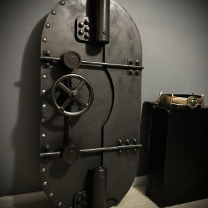 Batcave Suit Vault Door – Batman (1989)