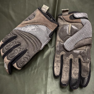 Viper Pilot Gloves – Battlestar Galactica (2003)