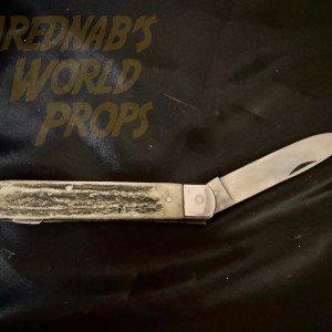 Pocket Knife – Raiders of the Lost Ark (1981)