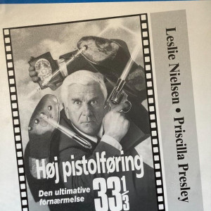 Danish Press Release – Naked Gun 33 1/3: The Final Insult (1994)