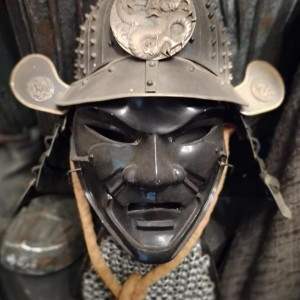Hiros Kensei Helmet & Mask – Heroes (2006)
