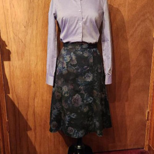 Normas Dark Green Floral Skirt Outfit – Bates Motel (2013)