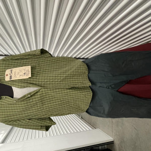Samuel L. Jackson’s (“Lazarus”) worn Costume with Studio Costume tag – Black Snake Moan (2006)