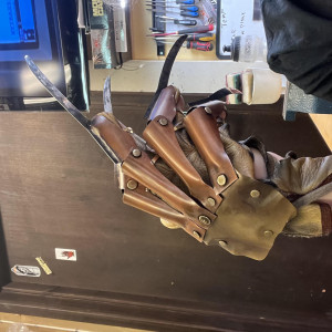 Freddy Glove Part 2 – A Nightmare on Elm Street 2: Freddy's Revenge (1985)