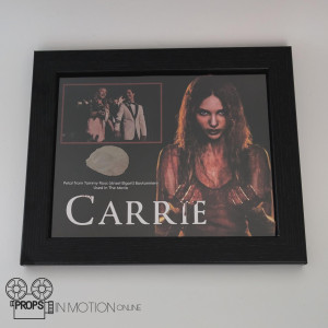 Tommy Ross (Ansel Elgort) Boutonniere Petal – Carrie (2013)