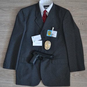 LAPD id card and business card – Hunter (1984)
